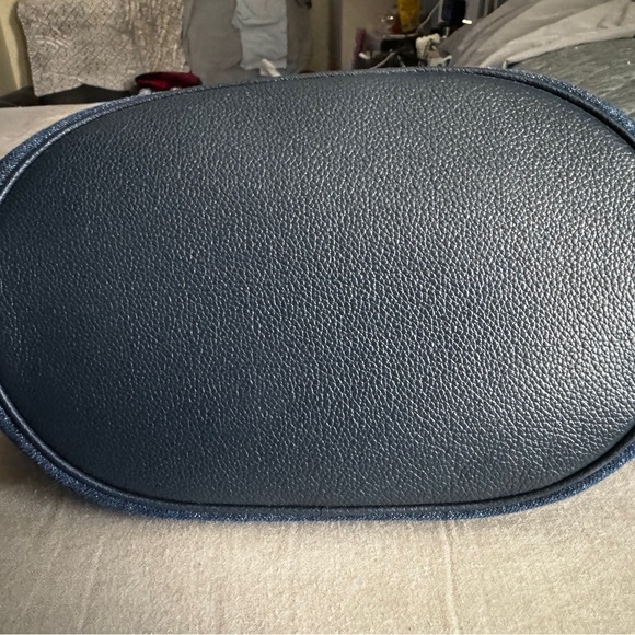 Kate spade denim bucket bag - Picture 7 of 7